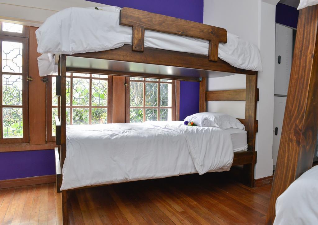 Mi Llave Hostels Bogota Ruang foto