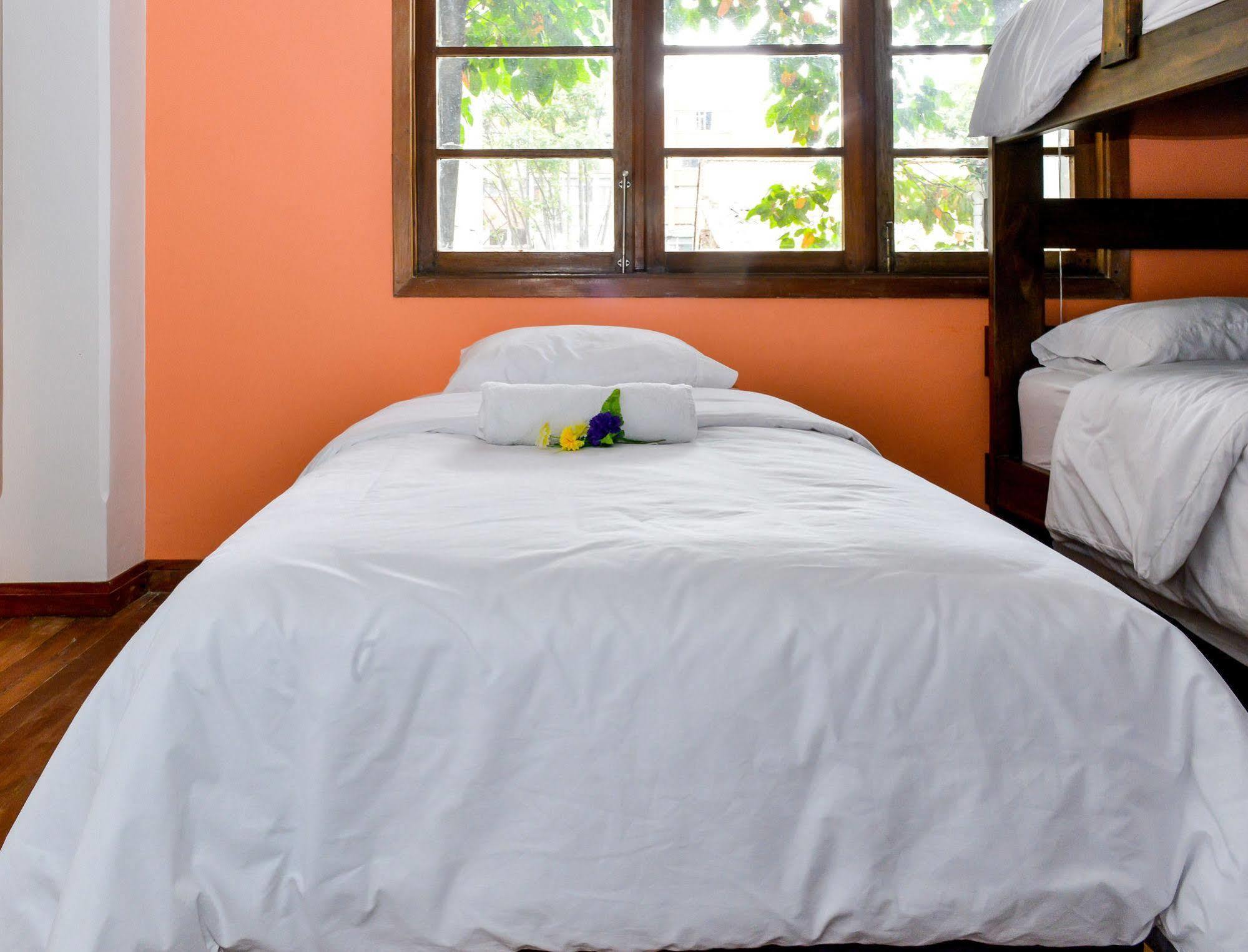 Mi Llave Hostels Bogota Bagian luar foto