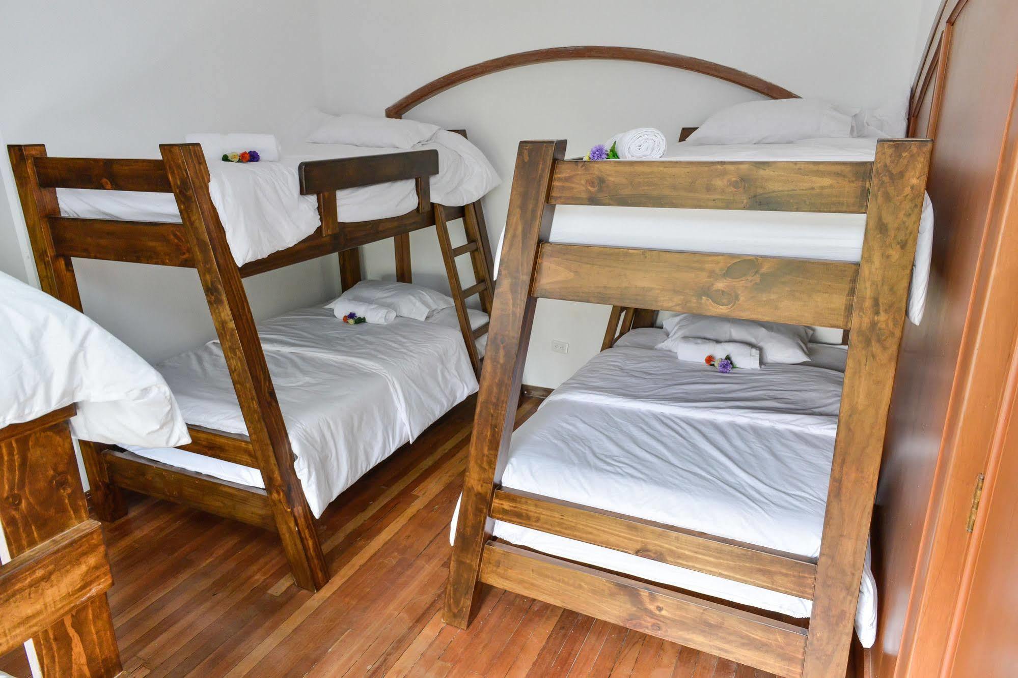 Mi Llave Hostels Bogota Bagian luar foto