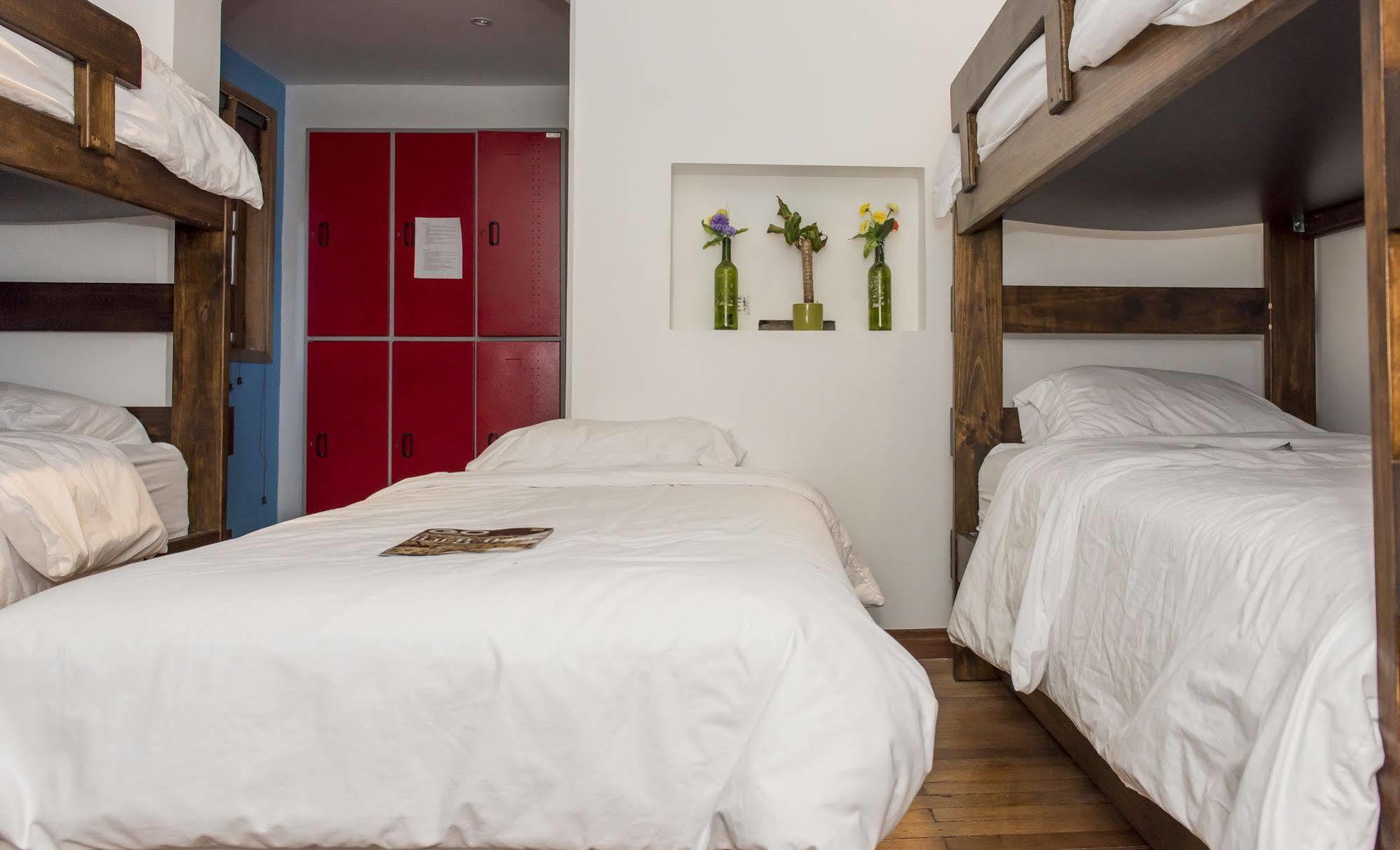 Mi Llave Hostels Bogota Bagian luar foto